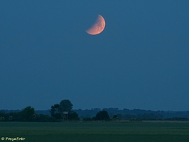 Részleges holdfogyatkozás (Pócsai Sándor fotója)