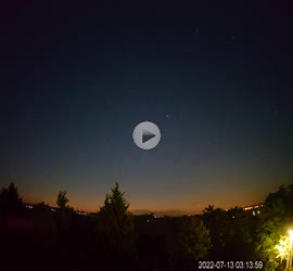 Tűzgömb fénye Balatonszemesről 2022-07-13 03:14:00 helyi idő