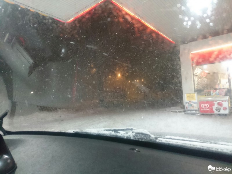 Észlelési fényképek