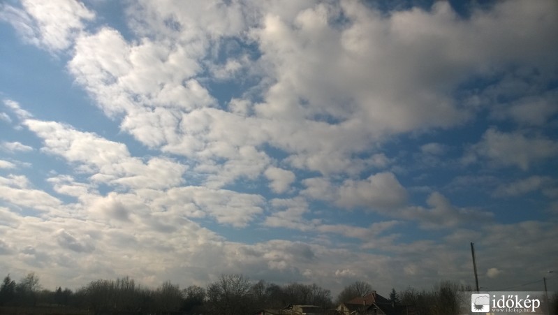 Észlelési fényképek