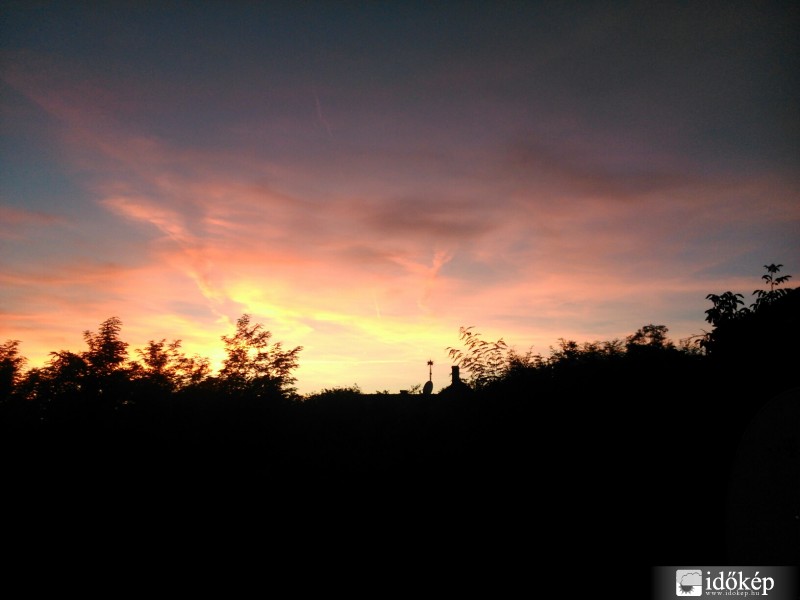 Észlelési fényképek