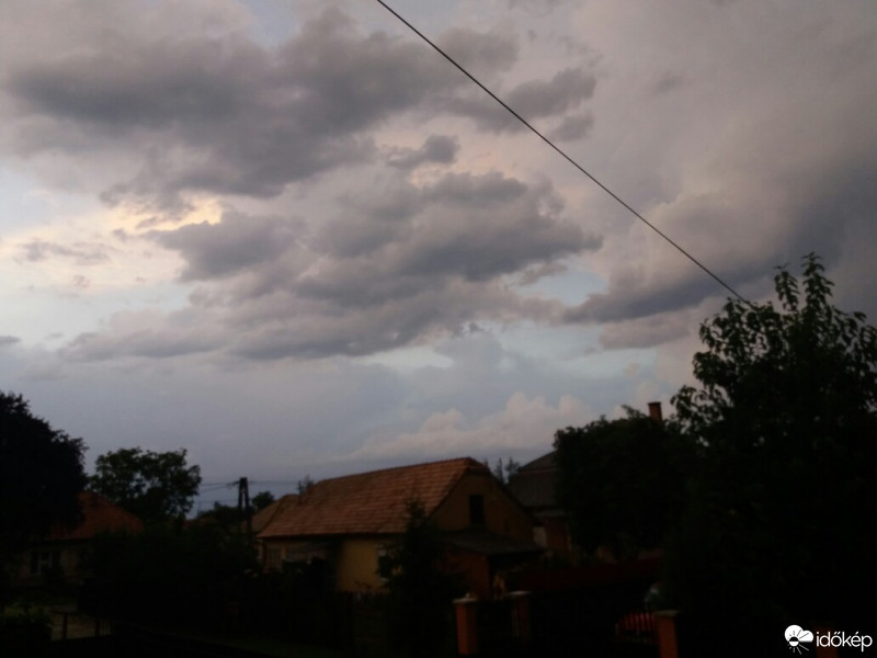 Észlelési fényképek