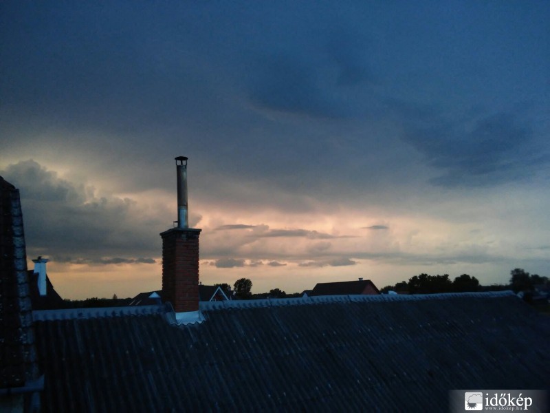 Észlelési fényképek