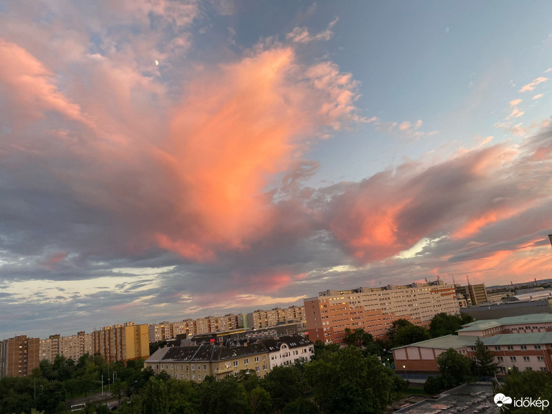 Észlelési fényképek