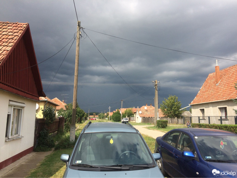 Észlelési fényképek