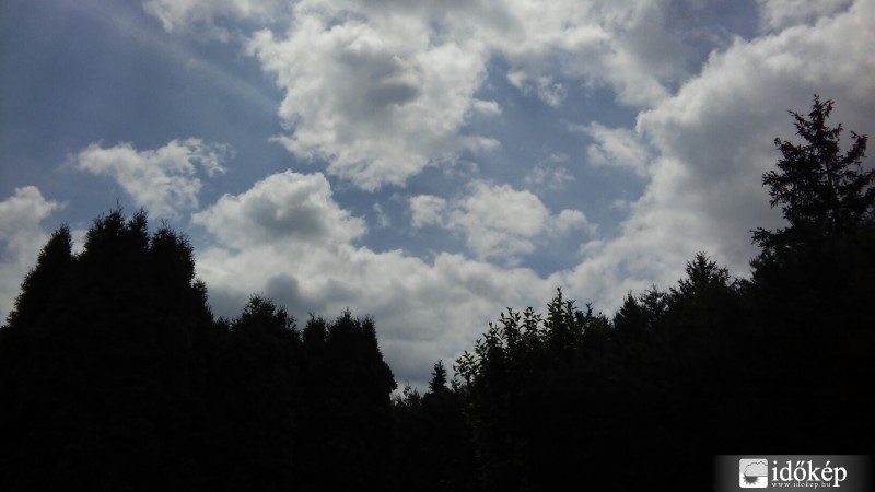 Észlelési fényképek