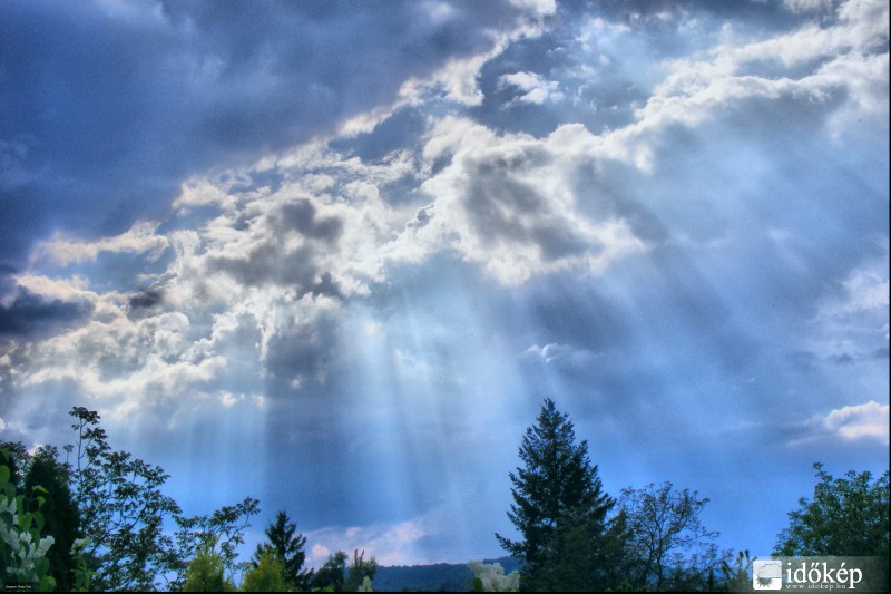 Tyndall vihar előtt (HDR)