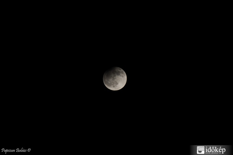 Részleges holdfogyatkozás