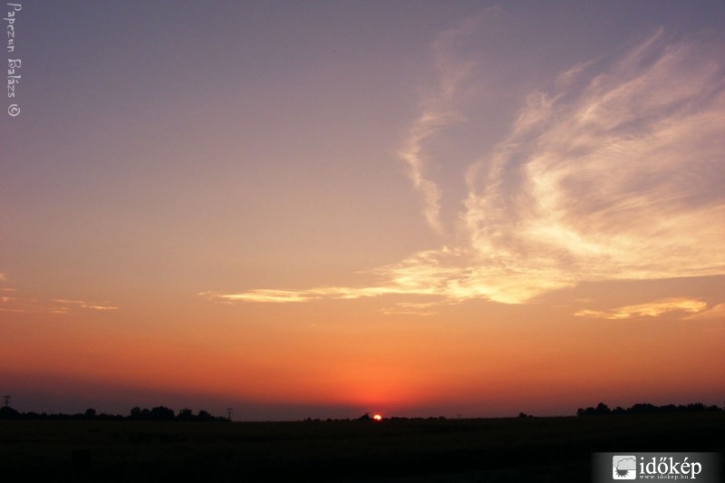 Naplemente Arnót határában 