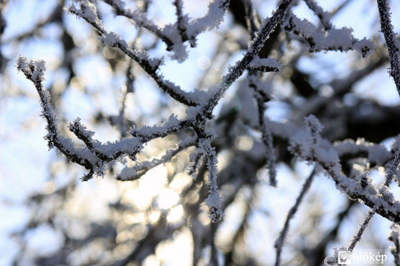 Zúzmarás köd után