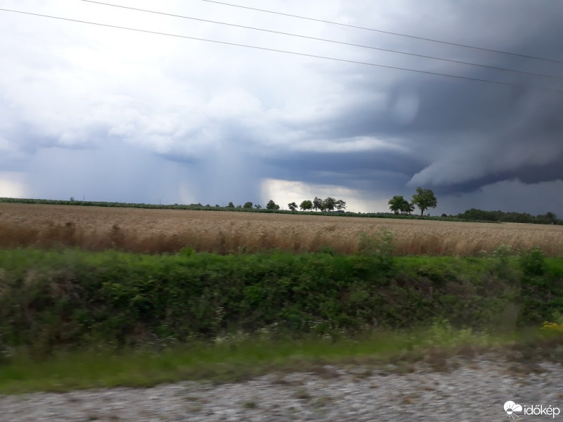 Észlelési fényképek