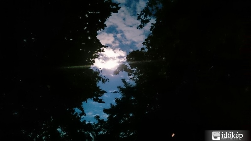 Észlelési fényképek