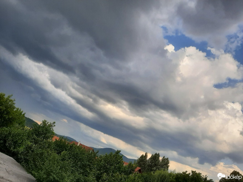 Észlelési fényképek