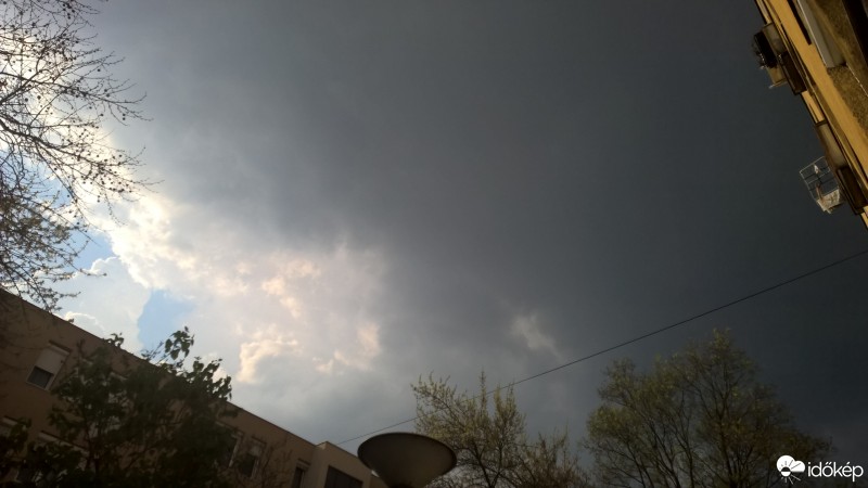 Észlelési fényképek