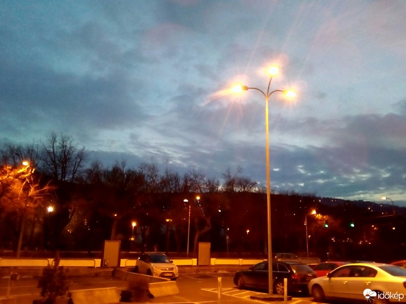 Észlelési fényképek