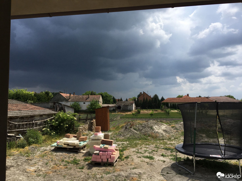 Észlelési fényképek