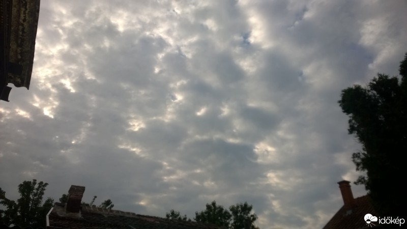 Észlelési fényképek