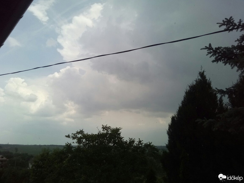 Észlelési fényképek