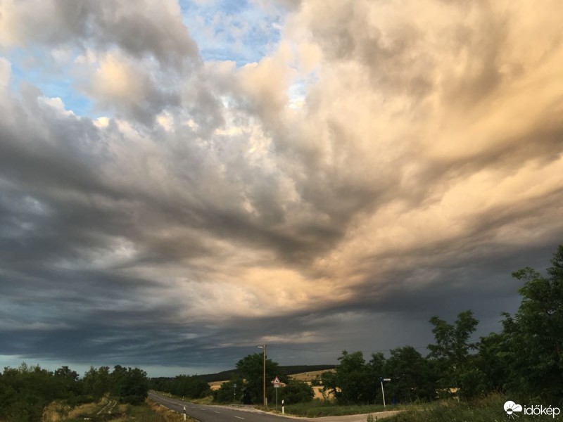 Észlelési fényképek