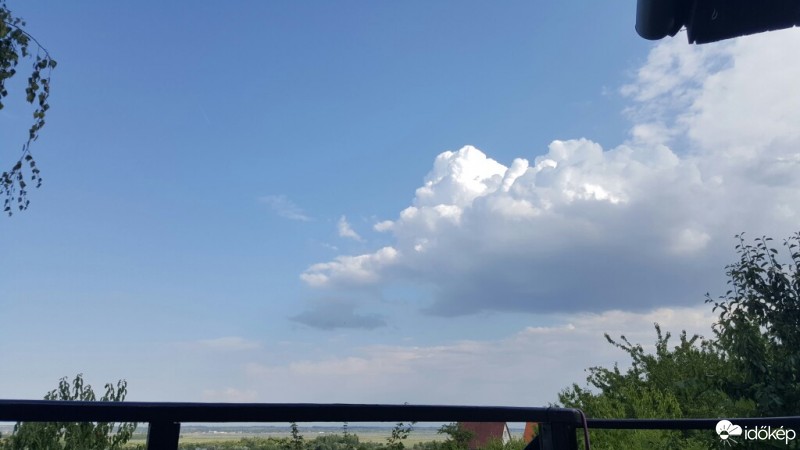 Észlelési fényképek