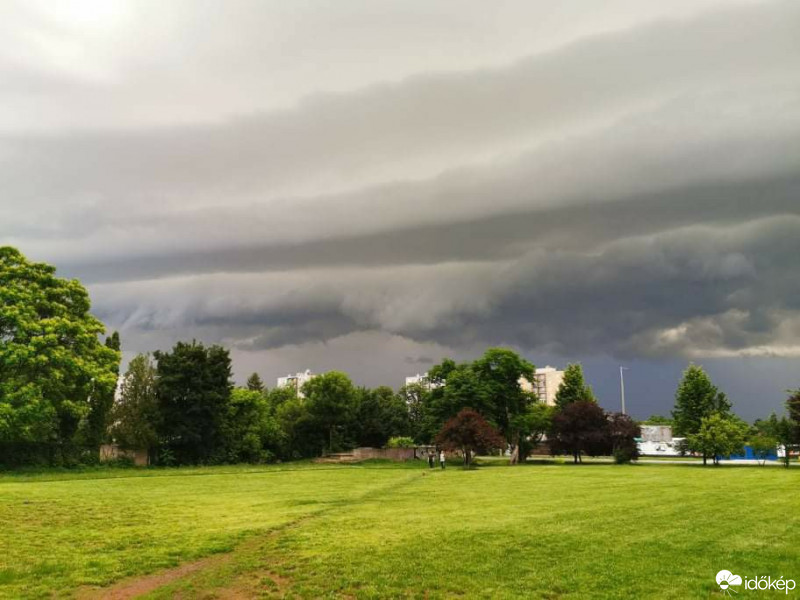 Észlelési fényképek