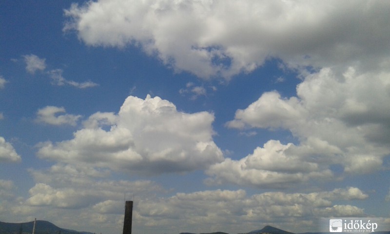 Észlelési fényképek