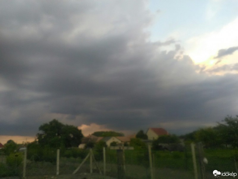 Észlelési fényképek