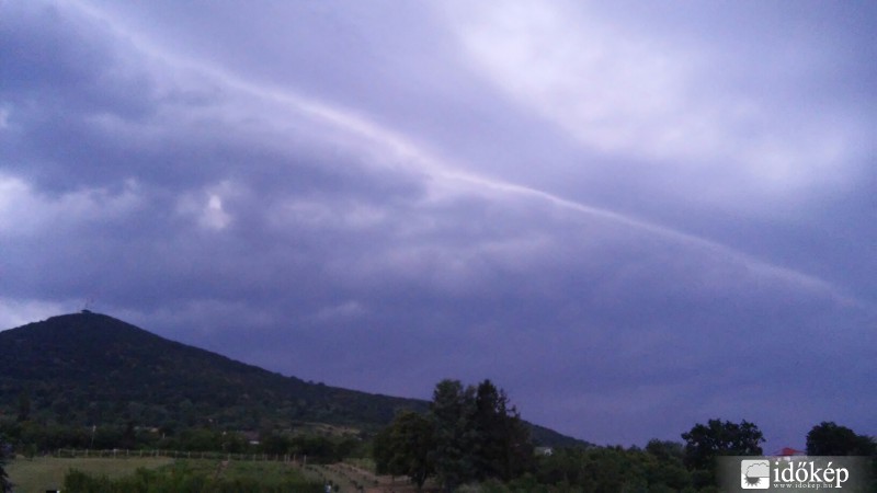 Észlelési fényképek