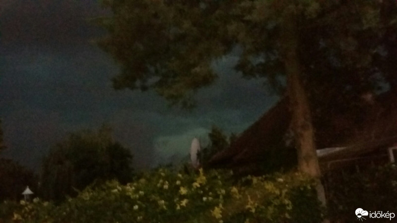 Észlelési fényképek