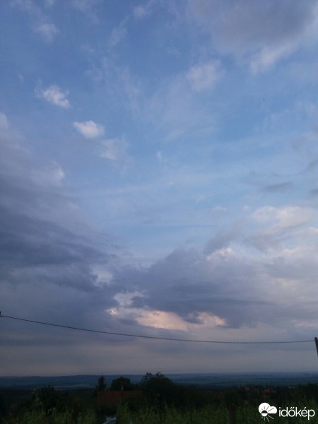 Észlelési fényképek