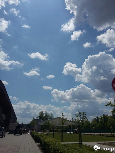 Észlelési fényképek