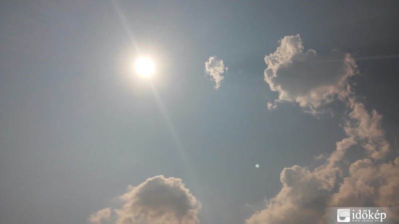 Észlelési fényképek