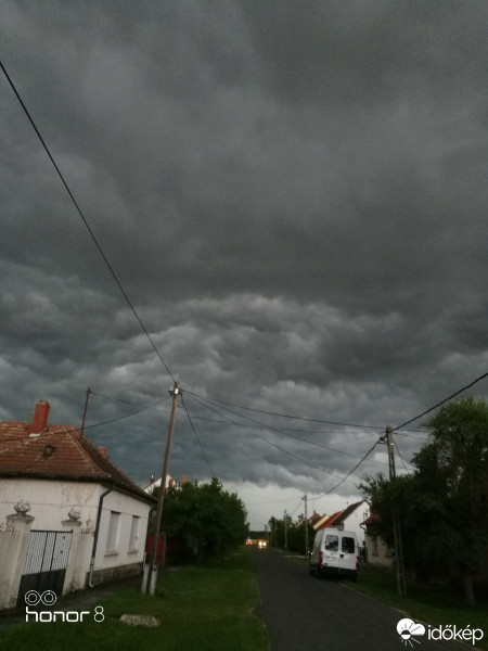 Észlelési fényképek