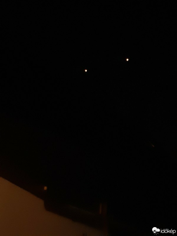 Észlelési fényképek