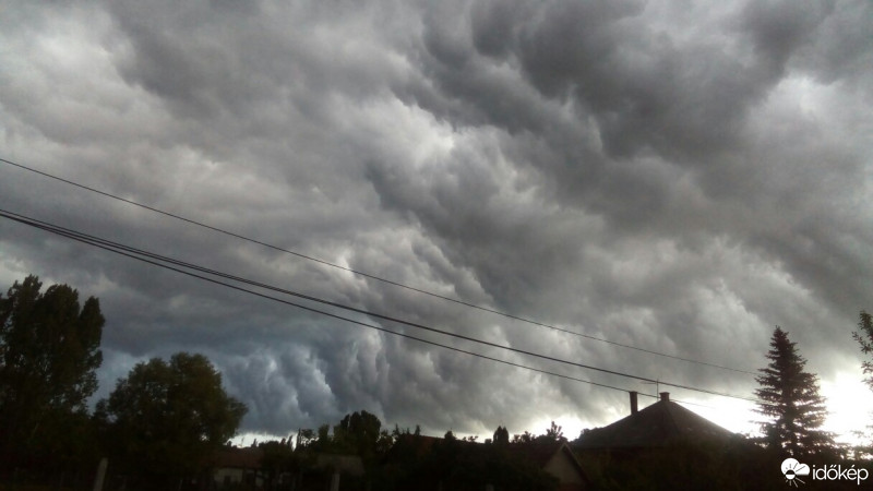 Észlelési fényképek