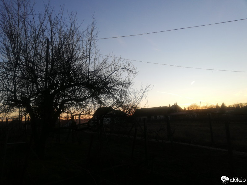 Észlelési fényképek