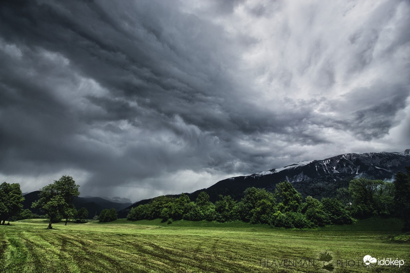 Zivatar a Bledi-tónál