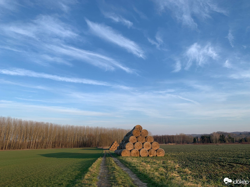 Észlelési fényképek