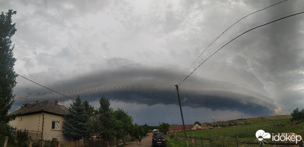 Észlelési fényképek