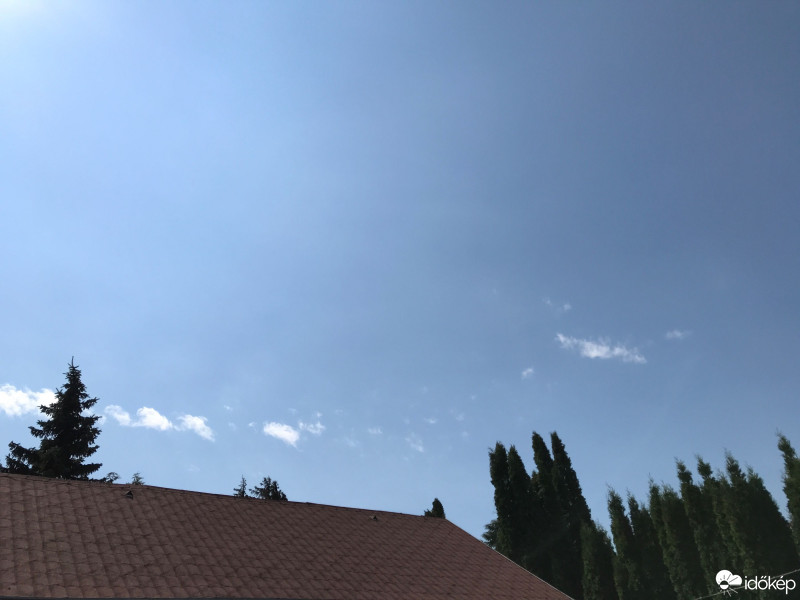 Észlelési fényképek