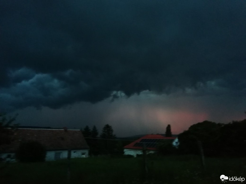 Észlelési fényképek