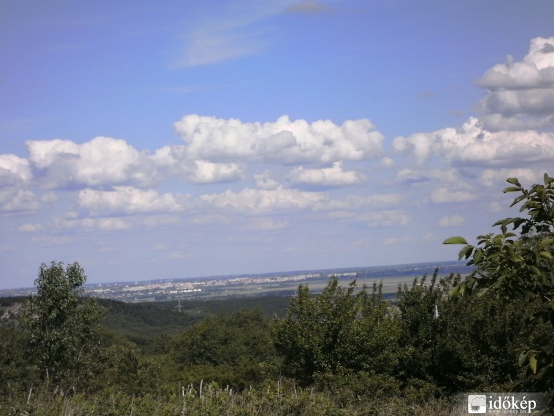 Kilátás a Baglyasból.