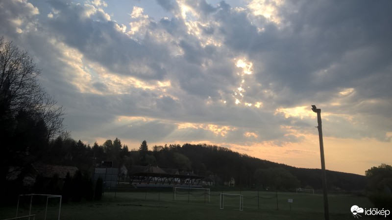 Észlelési fényképek