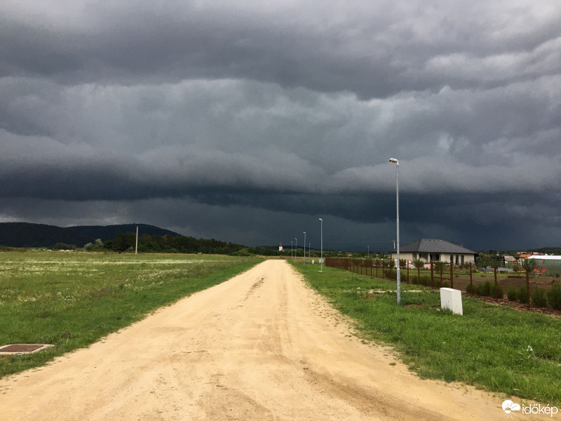 Észlelési fényképek