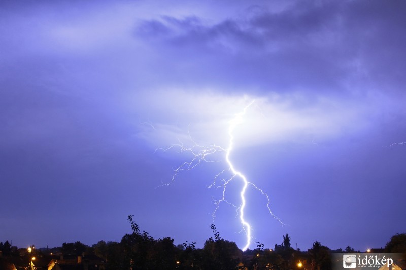 Szeptemberi nyárzáró zivatar