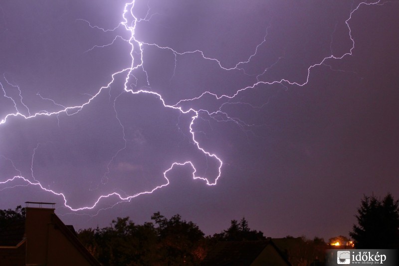 Szeptemberi nyárzáró zivatar