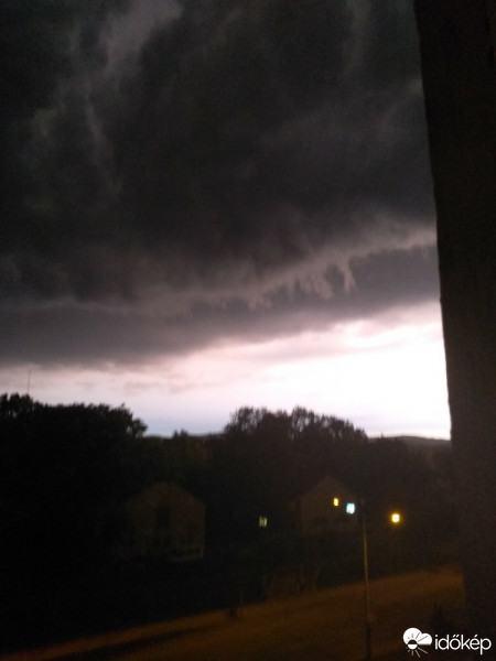 Észlelési fényképek