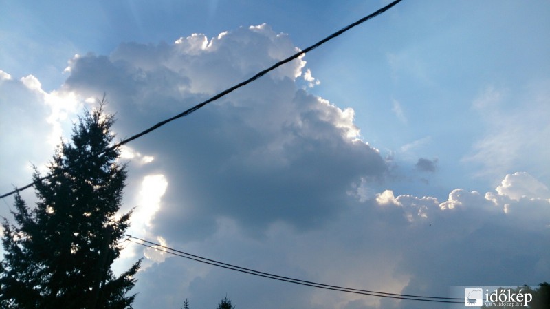 Észlelési fényképek