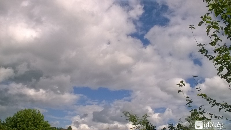 Észlelési fényképek