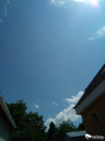 Észlelési fényképek